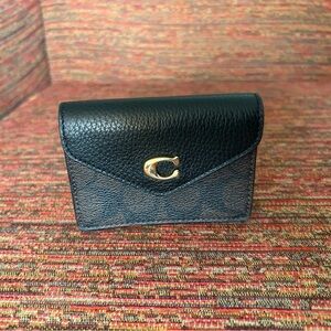 Coach Black Leather Wallet with Gold Accent